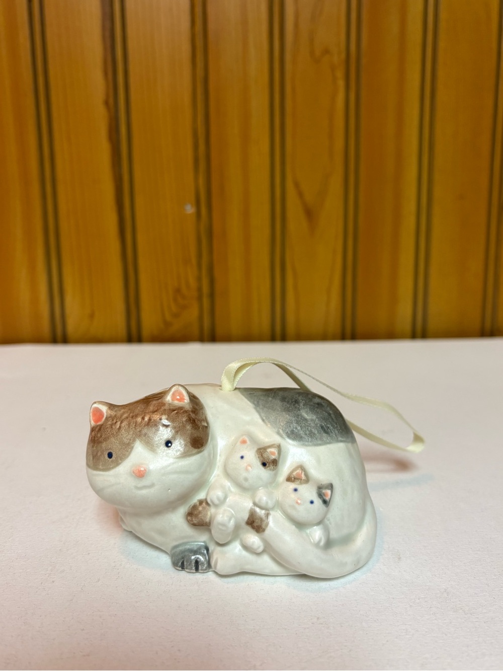 Vintage Takahashi San Francisco cat with kittens
